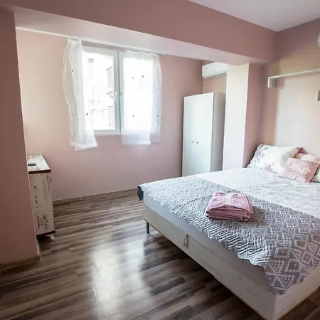 Comfort Center Apartment Ruse